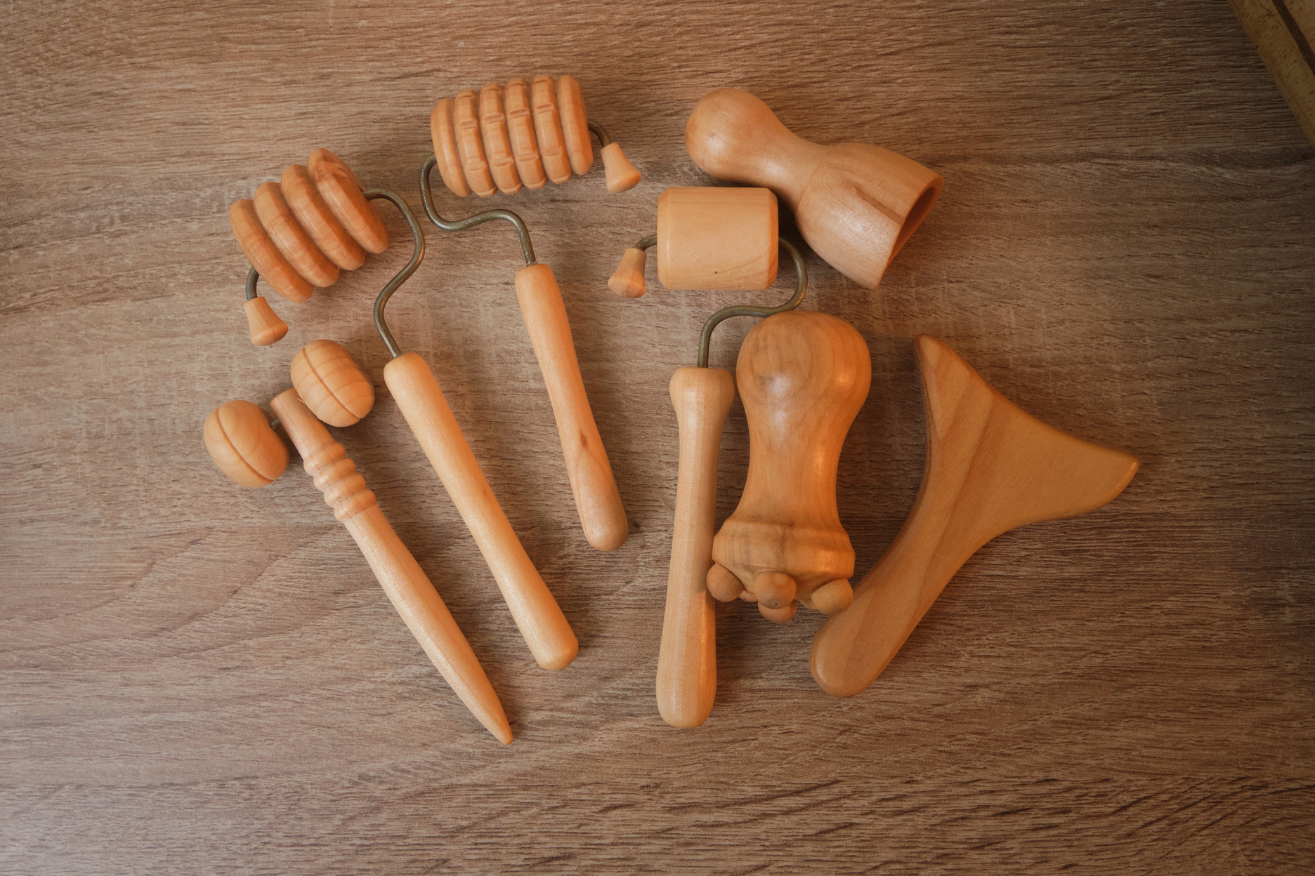 tools for wood therapy massage